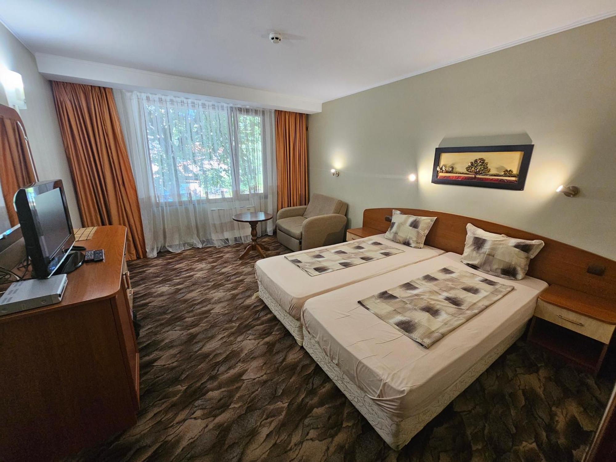 Family Hotel Jeri Velingrad Exterior photo