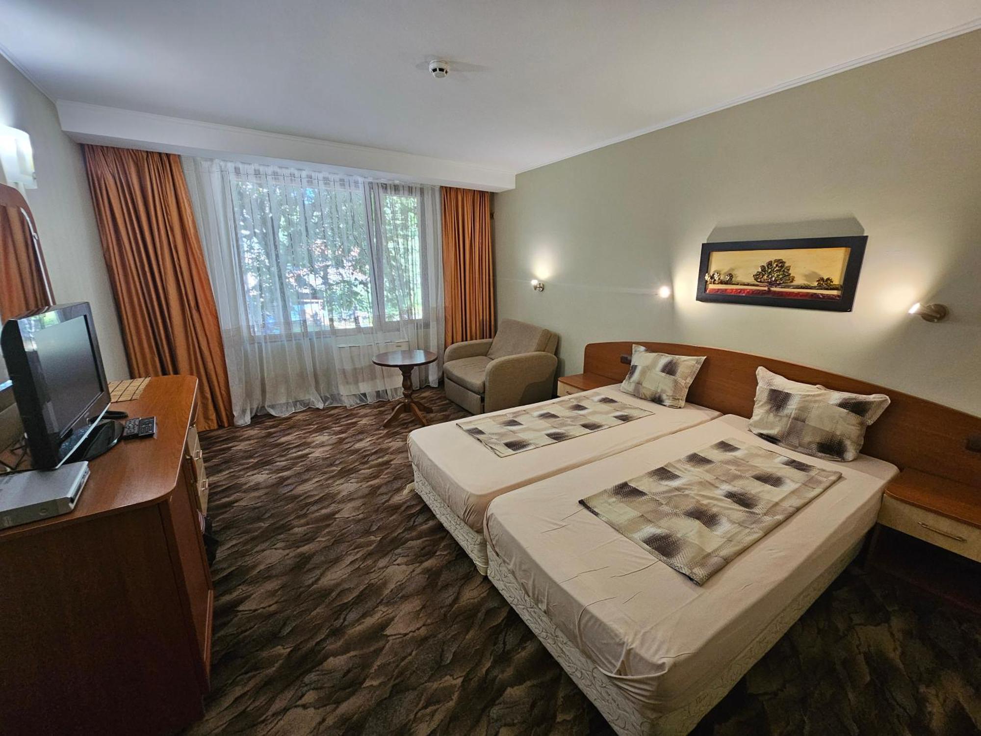 Family Hotel Jeri Velingrad Exterior photo